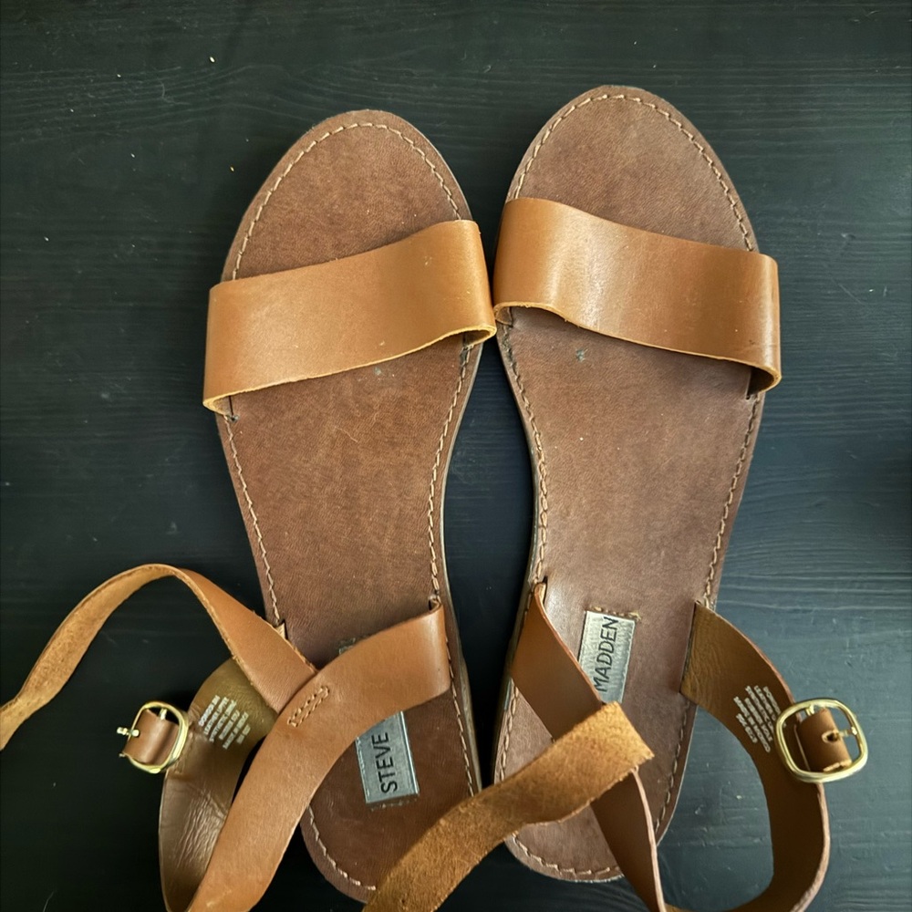 Steve Madden Brown Minimalist Sandals
